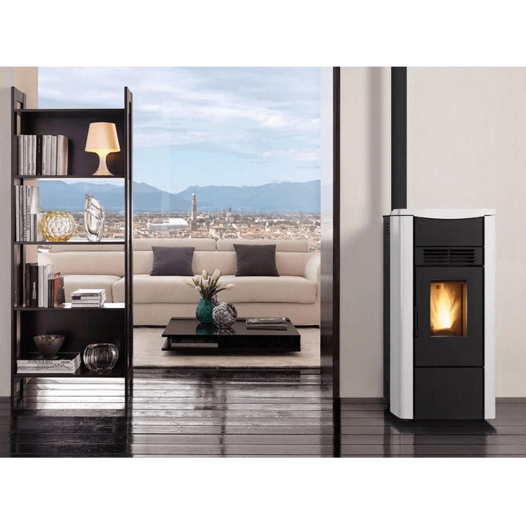 raumluftunabhängiger Pelletofen von La Nordica