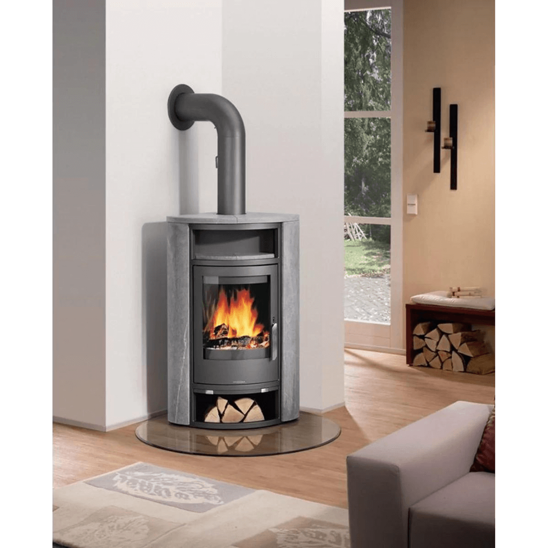 Eckkmanin mit Specksteinverkleidung