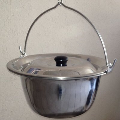 Suppen-/ Glühweintopf