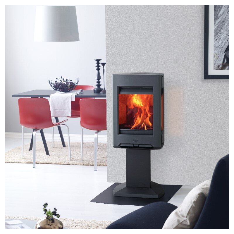 Kaminofen Gussofen Jotul F 167 Säulenfuß mit Seitenfenstern - 5,5 kW - schwarz lackiert (BP)