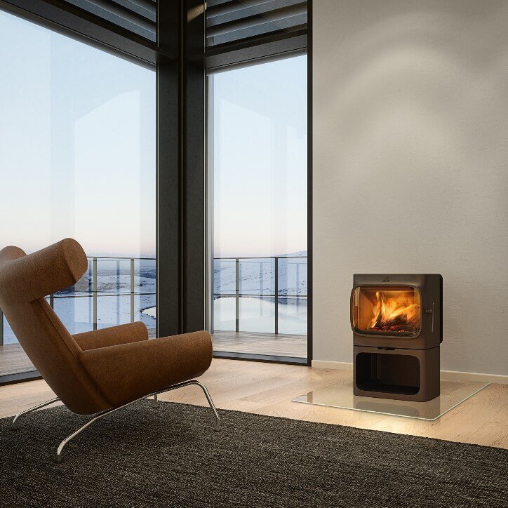 Kaminofen Gussofen Jotul F 305 B R (Hitzeschutzplatte) mit Sockel - 7 kW - schwarz lackiert (BP)