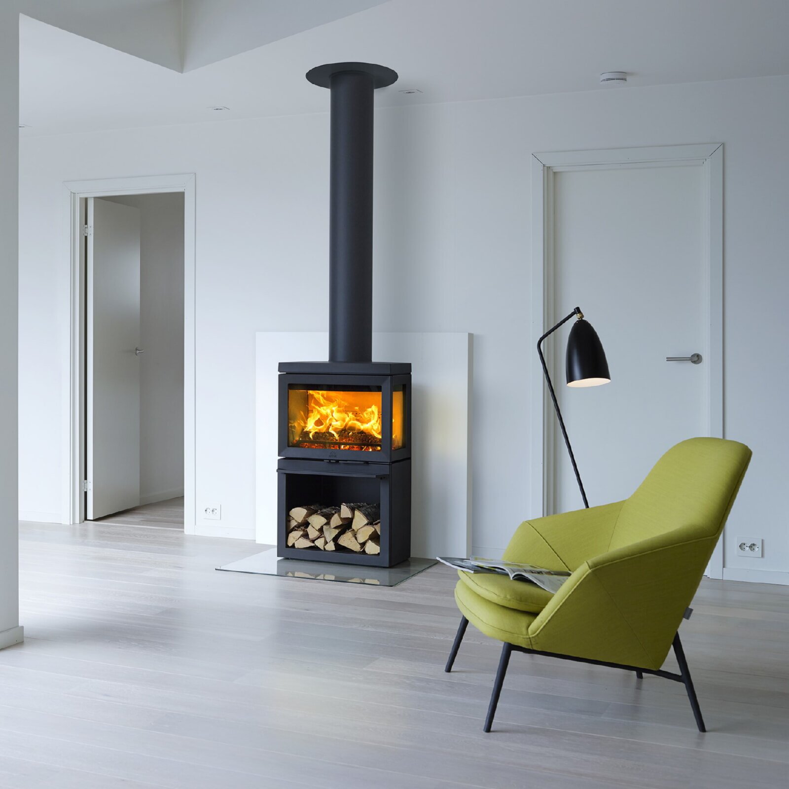 Kaminofen Gussofen Jotul F 520 mit I 520 Einsatz (3 Scheiben) - 7 kW
