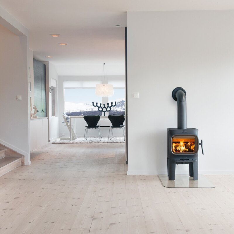 Kaminofen Gussofen Jotul F 105 LL (mit langen Beinen) - 4,9 kW