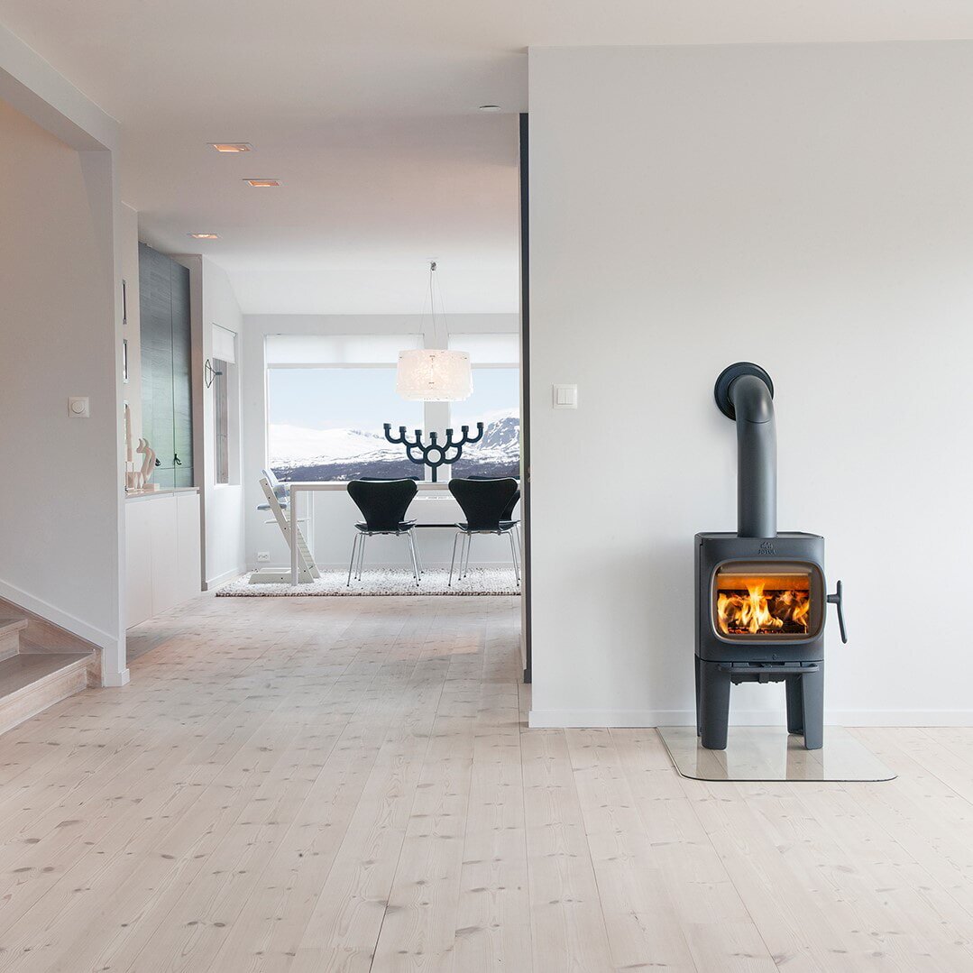 Kaminofen Gussofen Jotul F 105 LL (mit langen Beinen) - 4,5 kW