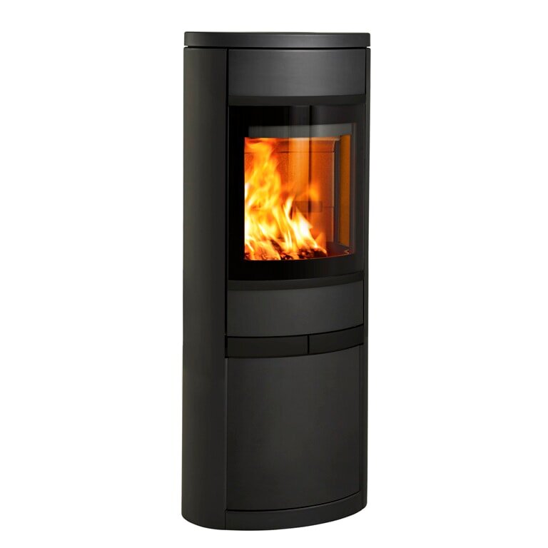 Kaminofen SCAN 68-13 mit langen Stahlseiten, Griffe und Leisten schwarz - 5,5 kW