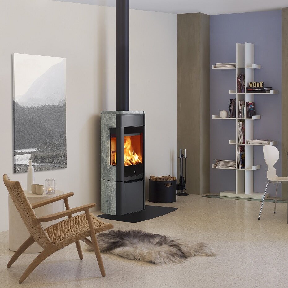 Kaminofen SCAN 65-4 Naturstein mit Seitenfenster - 6 kW - Schwarz