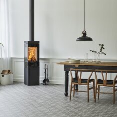 Kaminofen SCAN 80-2 - Sockel mit Tür - 6 kW - Schwarz