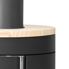 Kaminofen Justus Mino 2.0 - 5,5 kW - Stahl Schwarz - Abdeckplatte Sandstein