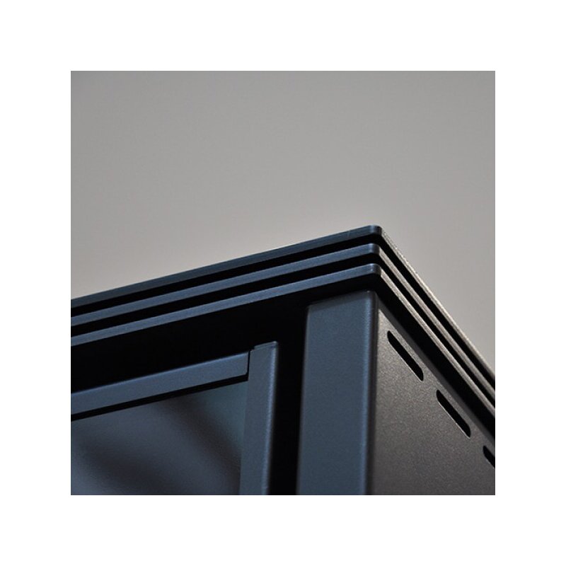 Kaminofen Rizzoli - Serie X Line - Plus - 7,7 kW - Schwarz lackiert