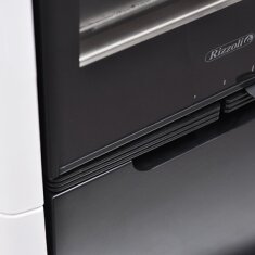 Kaminofen Rizzoli - Serie X Art - Basic - 7,7 kW - Keramikverkleidung