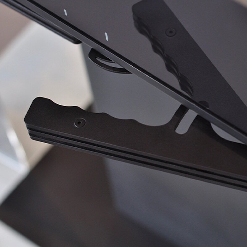 Kaminofen Rizzoli - Serie X - Dateo - 7,7 kW - Schwarz lackiert