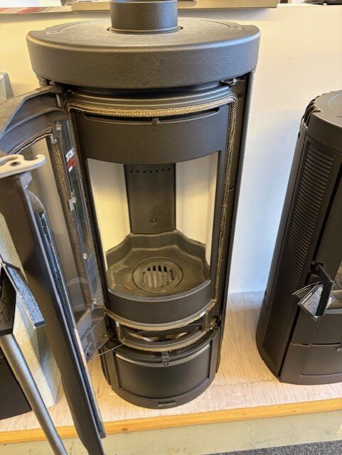 Kaminofen La Nordica Marlena - 7,5 kW - AUSSTELLUNGSSTÜCK