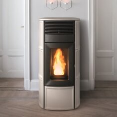 Pelletofen wassergef&uuml;hrt MCZ SUITE Hydromatic 18 R M2 (Anschluss hinten) - Maestro+ - 18 kW