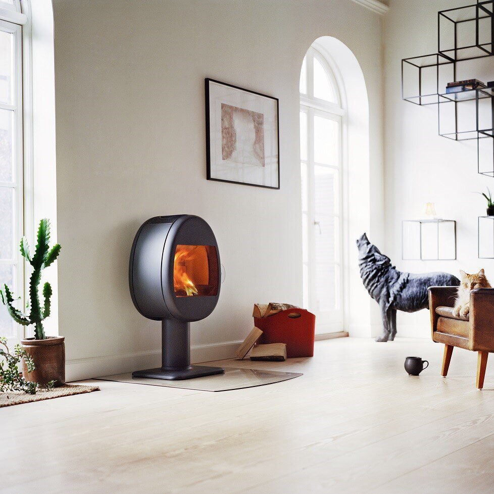 Kaminofen SCAN 66-2 mit Säule (Pedestal) - 5 kW - Schwarz