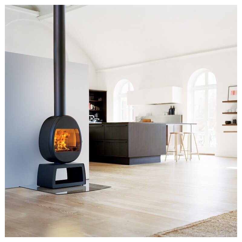 Kaminofen SCAN 66-4 mit eckigem Sockel (Plinth) - 5 kW - Schwarz