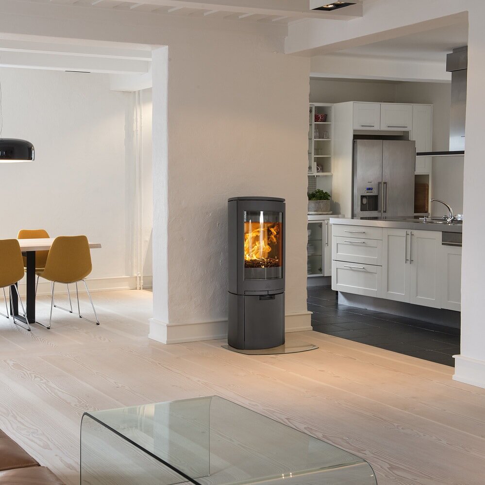 Kaminofen Gussofen Jotul F 368 V2 Advance - 6 kW - schwarz lackiert (BP)