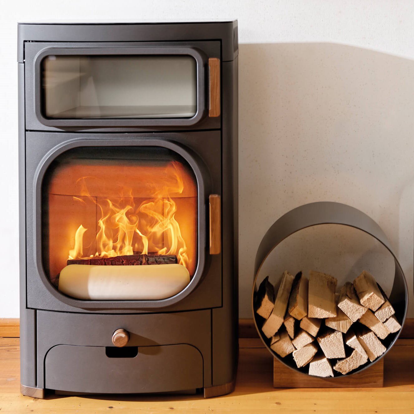 Kaminofen Austroflamm Heidi Back 2.0 - 7,5 kW