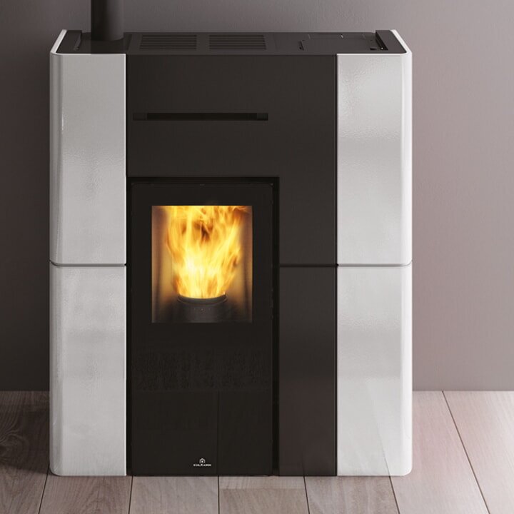 Pelletofen wasserführend Edilkamin BLADE H 15 Evo - Keramik - 14,9 kW