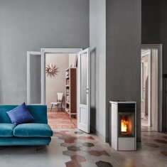 Pelletofen MCZ STAR Comfort Air 10 R M3 (Anschluss hinten) kanalisierbar - Maestro+ - 10 kW