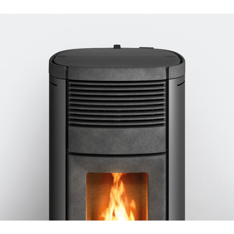 Pelletofen MCZ MUSA Comfort Air 14 UP M3 (Anschluss oben) kanalisierbar - Maestro+ - 14 kW