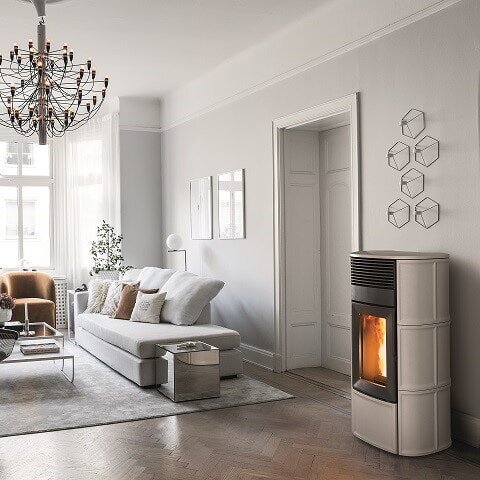 Pelletofen MCZ SUITE Air 10 R M3 (Anschluss hinten) - Maestro+ - 10 kW