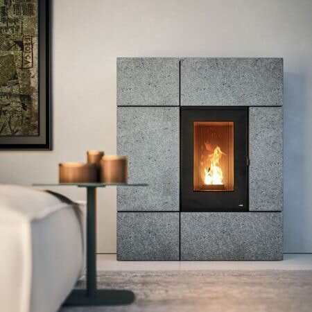 Pelletofen MCZ STREAM Comfort Air 12 R M2 (Anschluss hinten) kanalisierbar - Maestro+ - 12 kW