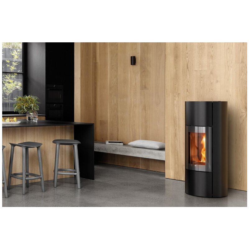 Pelletofen MCZ MOOD Comfort Air 8 CORE R (Anschluss hinten) kanalisierbar - Maestro+ - 8 kW