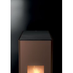 Pelletofen MCZ MAKO Comfort Air Matic 8 Core R (Anschluss hinten) kanalisierbar - Maestro+ - 8 kW