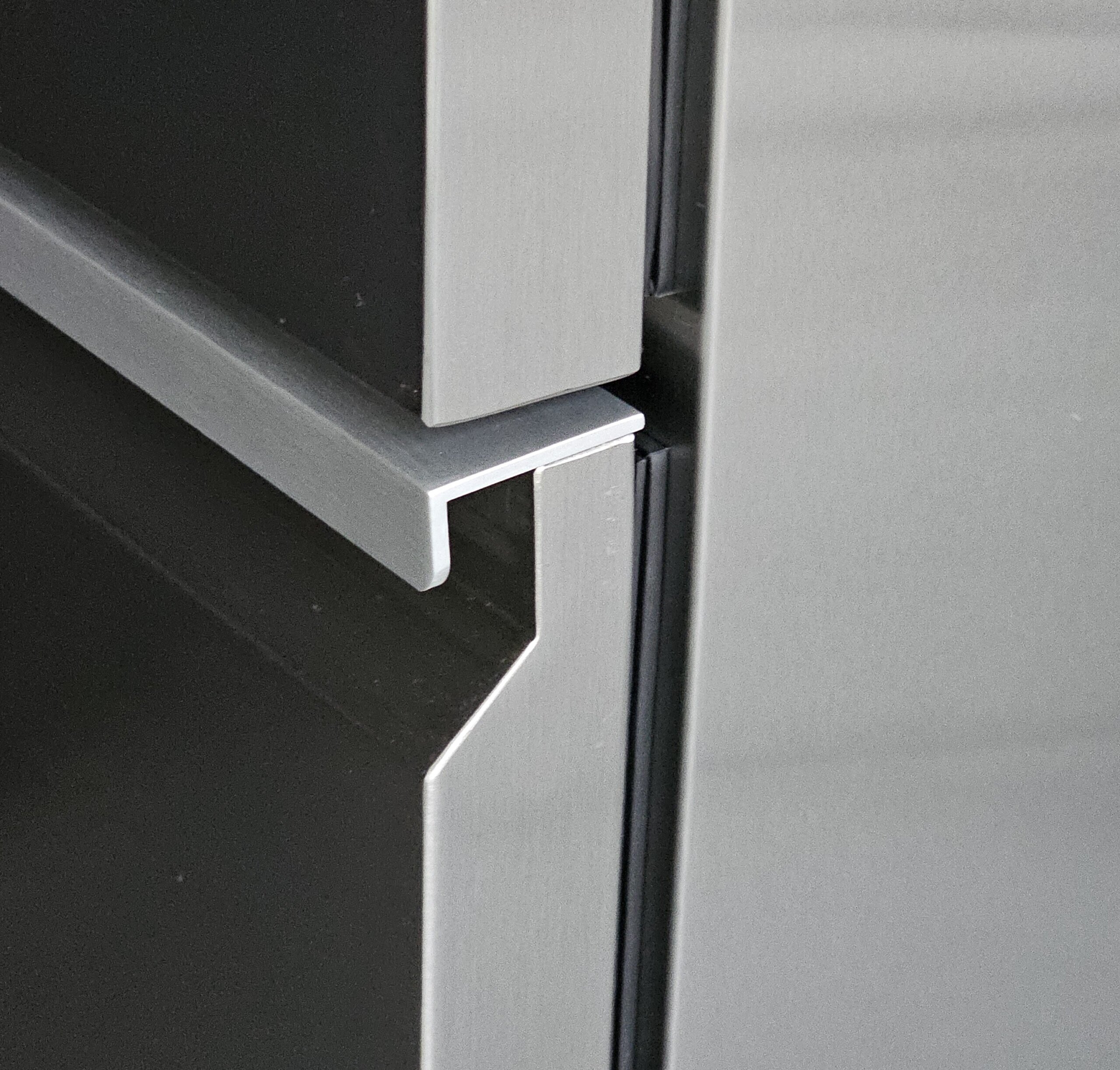 Vivandio Outdoor (Wein)kühlschrank mit Schubladen FD-110, 2 Zonen - Silber