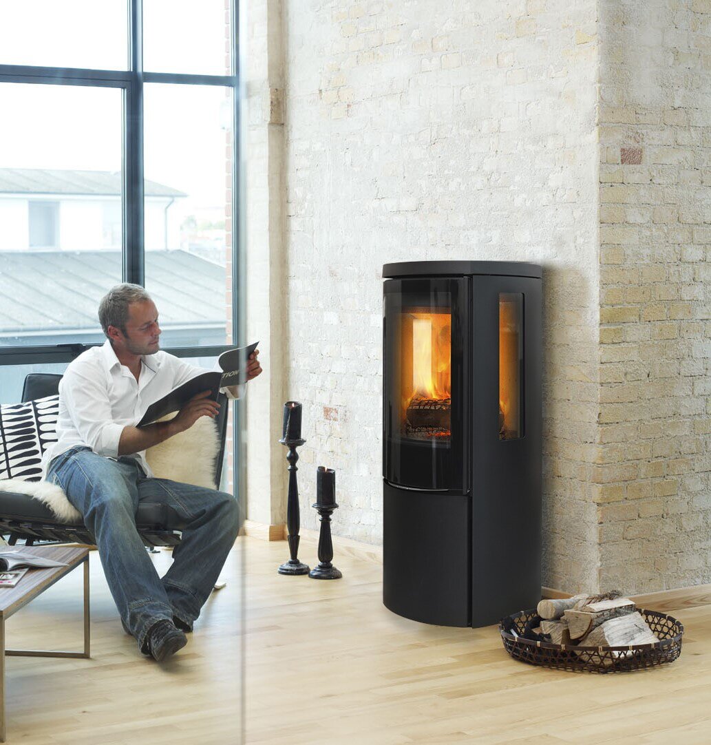 Kaminofen Jydepejsen Cozy Modern mit Seitenfenster - 6 kW