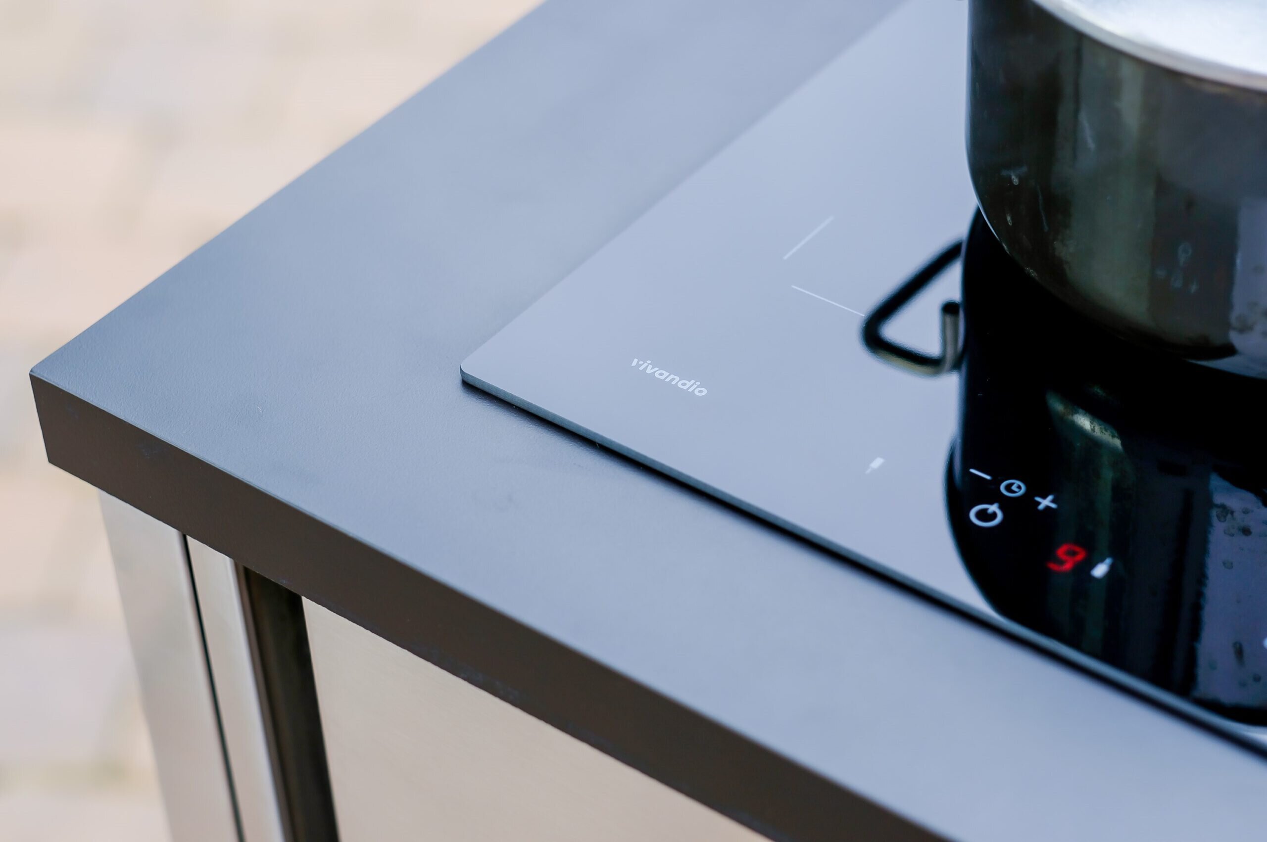 Vivandio Outdoorküche quub - Kochmodul Induktion - Schwarz