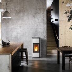 Pelletofen MCZ MIDA Air 8 R 5S (Anschluss hinten) - 8 kW