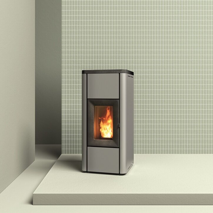 Pelletofen MCZ MIDA Air 8 R 5S (Anschluss hinten) - 8 kW