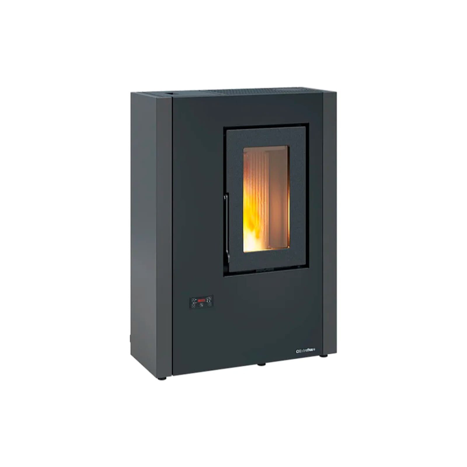 Eckiger Pelletofen La Nordica Extraflame Luiselle - 4,4 kW, schwarz, im Wohnzimmer