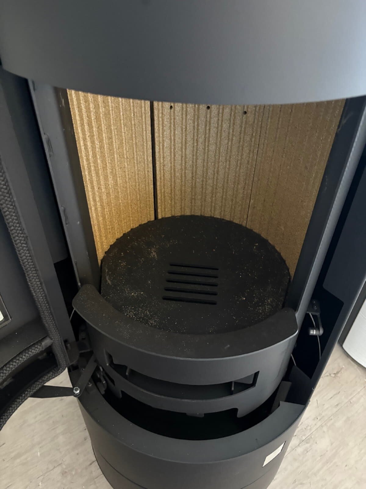 Kaminofen Oranier Ostro (W+) + 2 D- Blok Erweiterungen - 6,5 kW - AUSSTELLUNGSSTÜCK