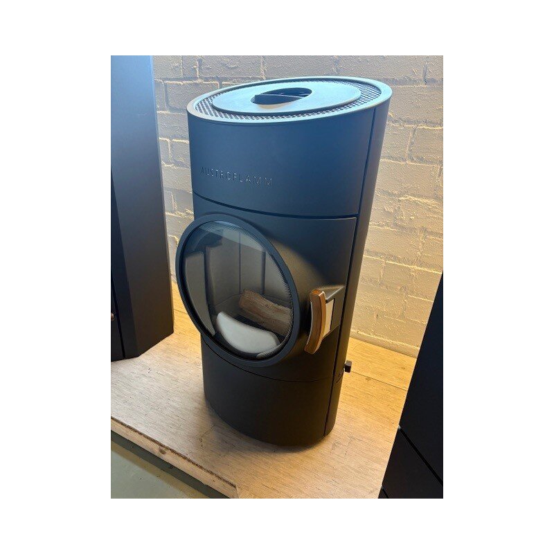 Kaminofen Austroflamm Clou Compact 2.0 - 6 kW - AUSSTELLUNGSSTÜCK
