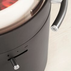 Kaminofen Austroflamm Tower Xtra 2.0 - 4 kW - Gussgrau (Wärmespeicherung) - AUSSTELLUNGSSTÜCK