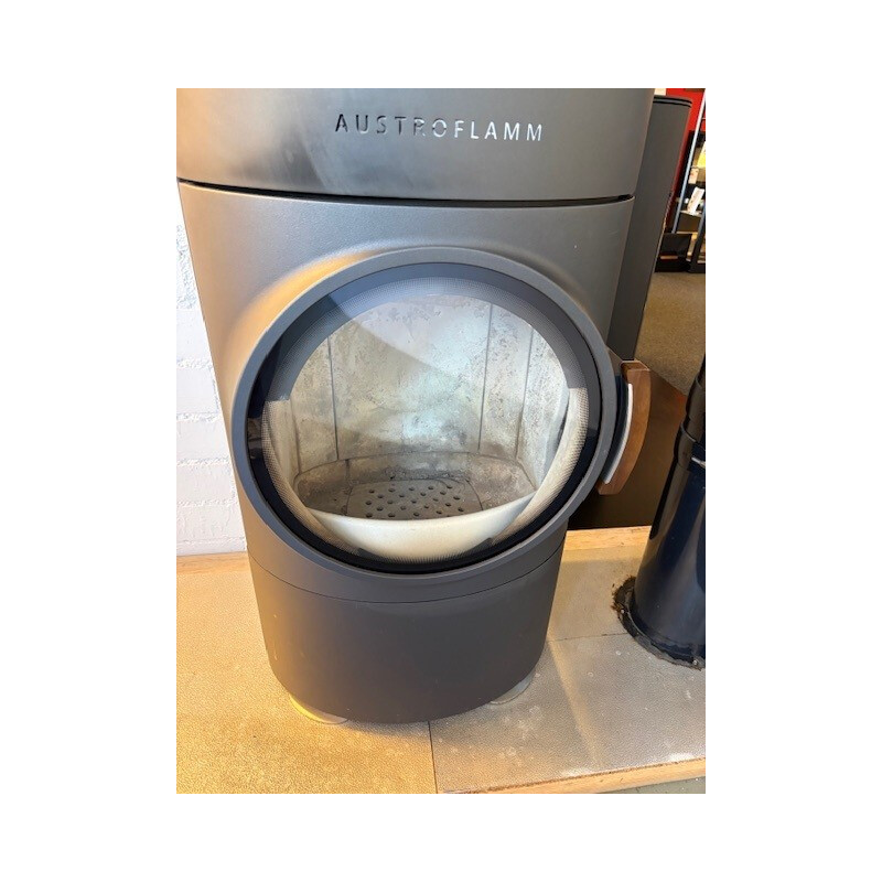 Kaminofen Austroflamm Clou Xtra 2.0 (Wärmespeicherung) - 8 kW - AUSSTELLUNGSSTÜCK