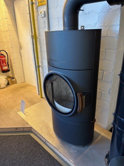 Kaminofen Austroflamm Clou Xtra 2.0 (Wärmespeicherung) - 8 kW - BRENNGERÄT