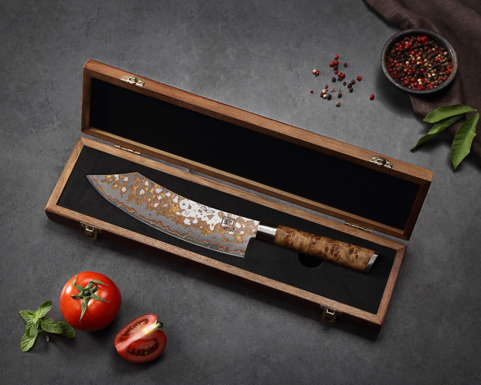 Zayiko MysticMagma - BBQ- und Blockmesser - Damastmesser mit Bronze- und Kupfereinlage