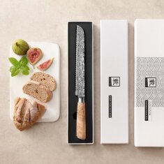 Zayiko Kinone - langes Brotmesser 23cm - Damastmesser aus schwarzem Stahl