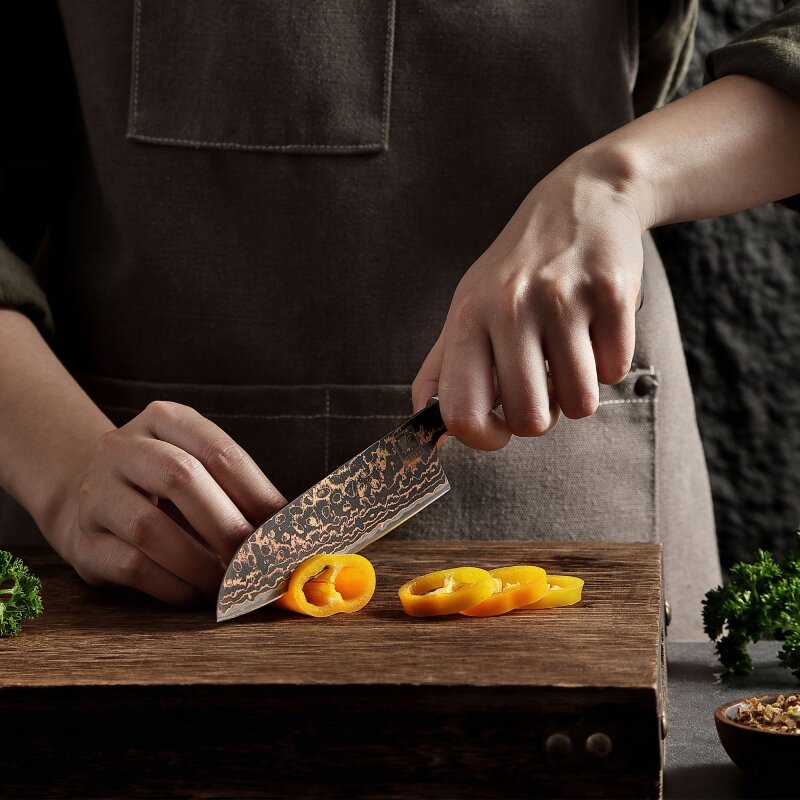 Zayiko BlackMagma - Santoku klein 12 cm - Damastmesser in schwarz mit Bronze- und Kupferelementen