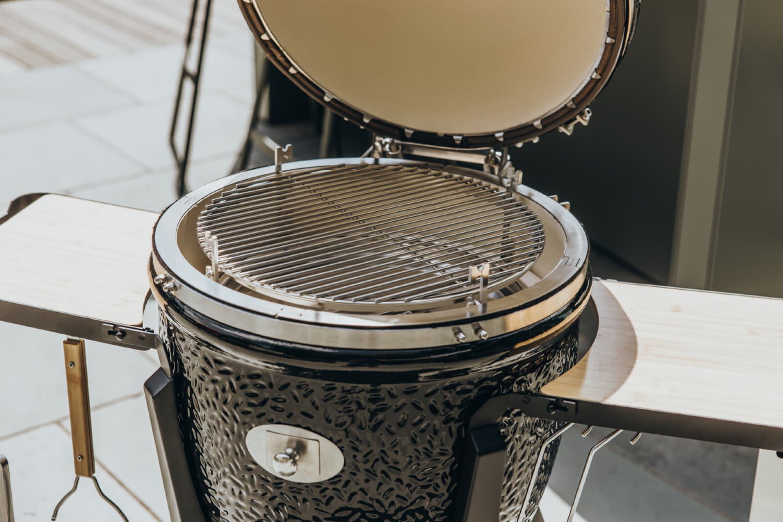 Keramikgrill Monolith Two.55 (Classic), Schwarz