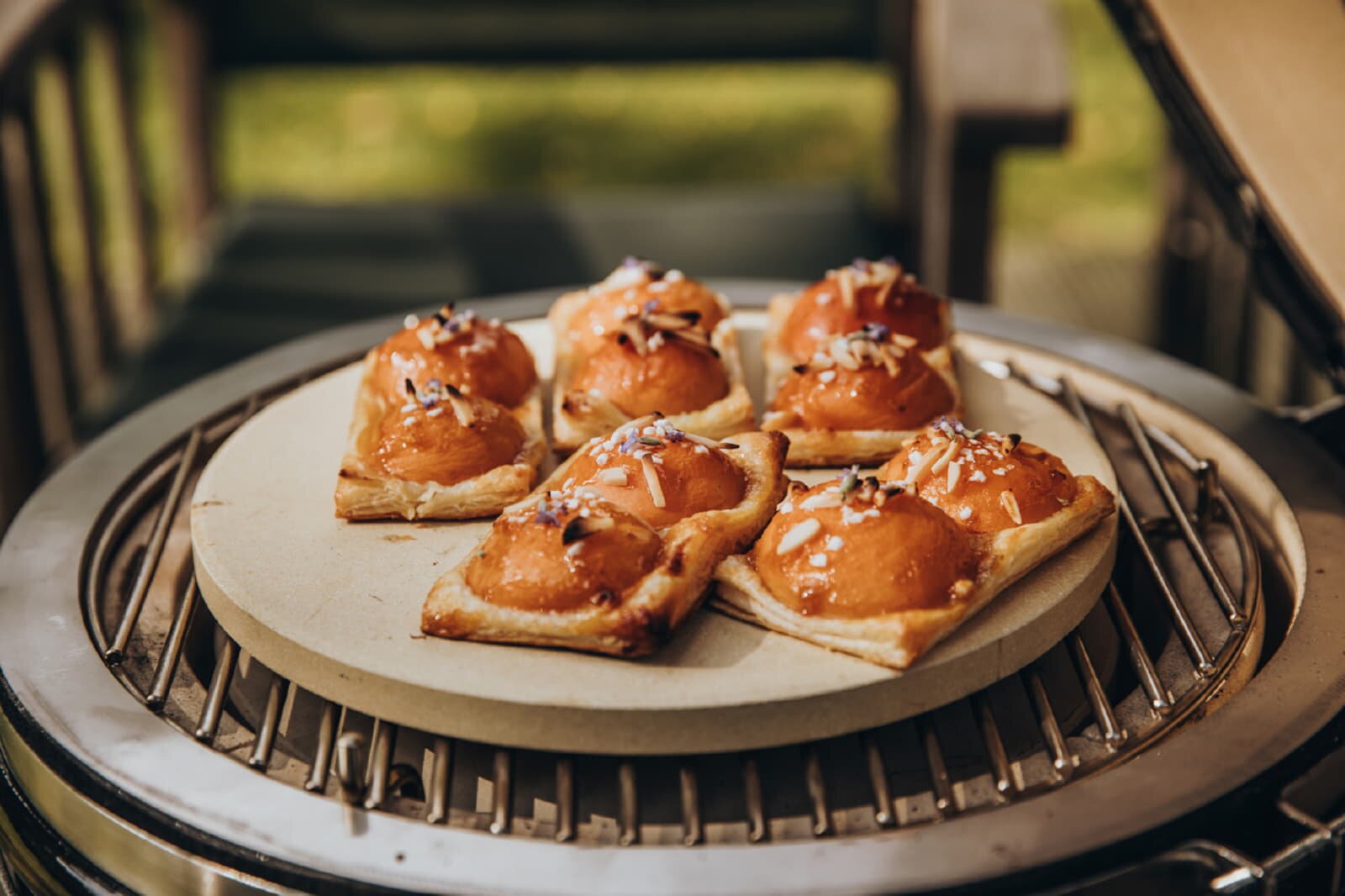 Keramikgrill Monolith Icon Starterset, Schwarz