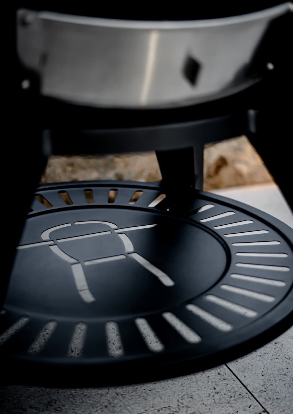 Keramikgrill Monolith Avantgarde.55 (Classic), Schwarz - Starterset