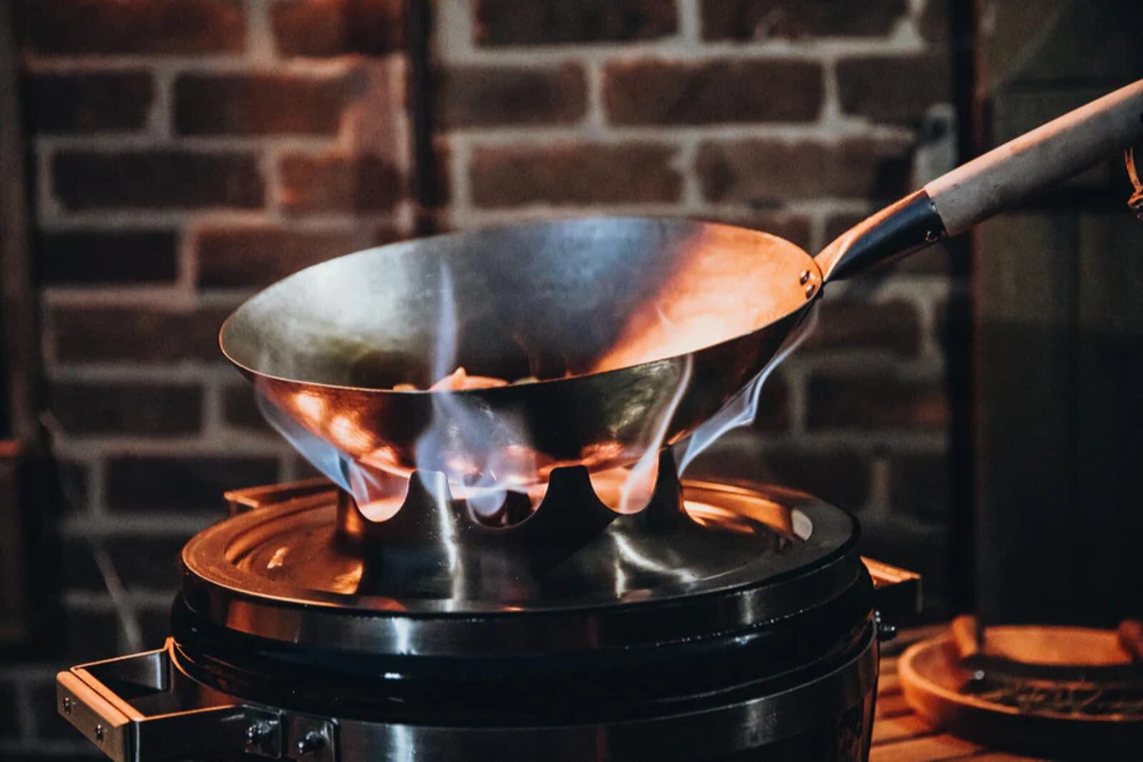 Monolith Wok Halter für Icon & Junior