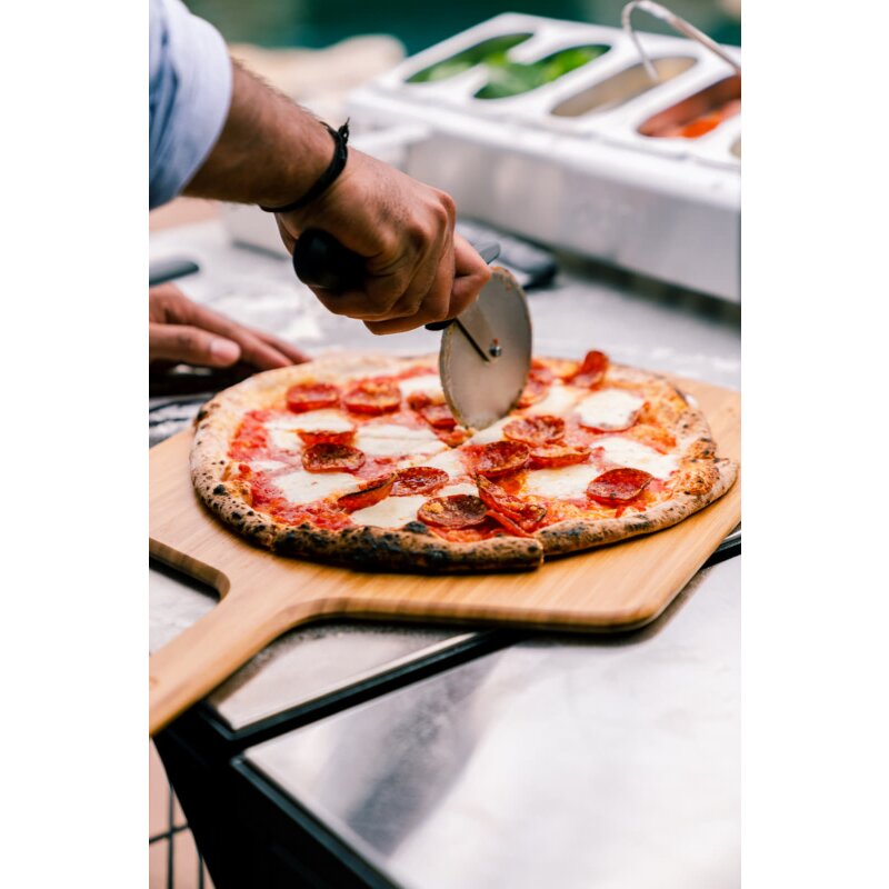 Ooni Pizzaschieber und Servierbrett aus Bambus - 35 cm
