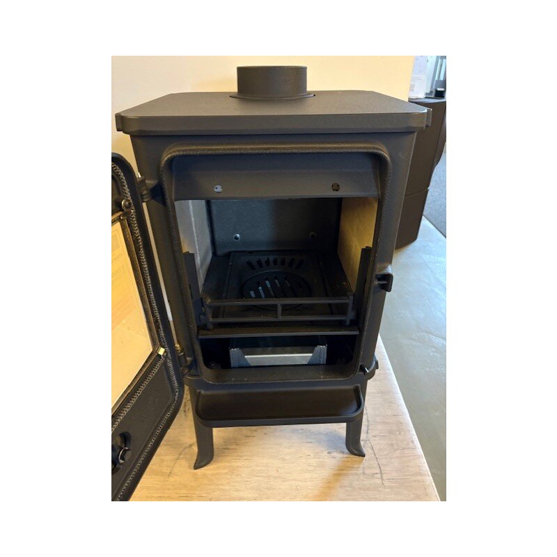 Kaminofen Gussofen Morsoe 1412 mit Eichhörnchen - 5 kW - AUSSTELLUNGSSTÜCK