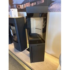 Kaminofen SCAN 80-2 - Sockel mit Tür - 6 kW - Schwarz - AUSSTELLUNGSSTÜCK