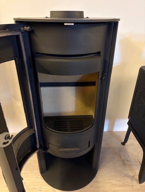 Kaminofen Morsoe 4043 mit Holzfach - 5 kW - AUSSTELLUNGSSTÜCK
